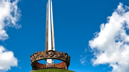 ЗАВТРА У КУРГАНА СЛАВЫ ОТКРОЮТ ПОСТАМЕНТ С ЛЕГЕНДАРНОЙ «КАТЮШЕЙ»