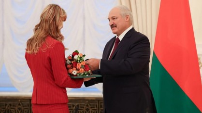 БЕЛОРУССКИХ МЕДИКОВ НАГРАДИЛИ МЕДАЛЬЮ «ЗА ТРУДОВЫЕ ЗАСЛУГИ»