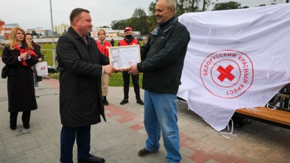 Фотофакт: «Скамейка милосердия» появилась в Бресте