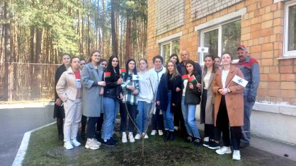 Экологическую акцию в рамках месячника по благоустройству поддержали в Брестском медицинском колледже.