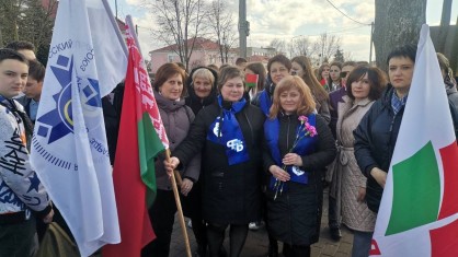 В Пружанах у памятника «Сожженных деревень»состоялся митинг-реквием, посвященный Дню памяти жителей, сожженных деревень и 80 летию трагедии жителей Хатыни.
