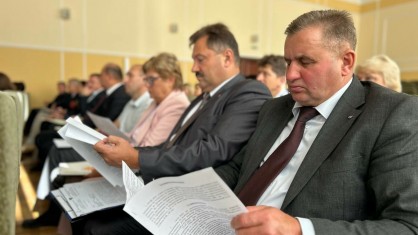 Председатель Брестской областной организации белорусского профсоюза работников здравоохранения Николай Скаскевич принимает участие в президиуме Совета Брестского областного объединения профсоюзов.