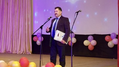 «Смех – великий лекарь»: необычный концерт прошел в Брестском медицинском колледже с шутками, музыкой и наградами